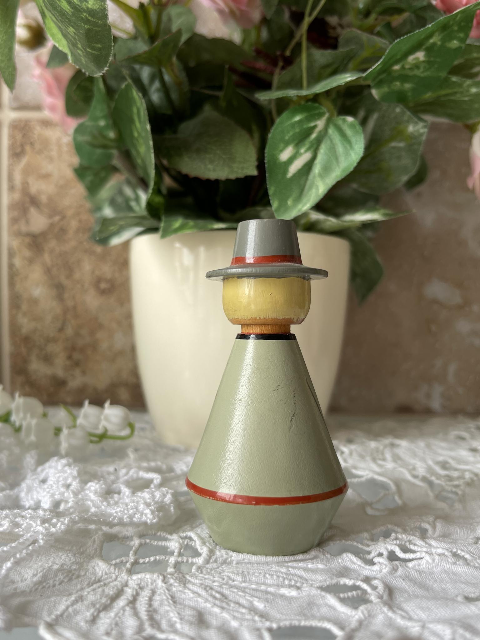 Деревянная фигурка; советская Прибалтика