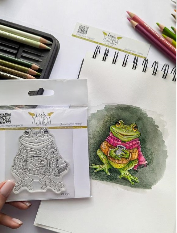 {FA233} Stamp "Cozy Frog  with Scarf and Coffee"