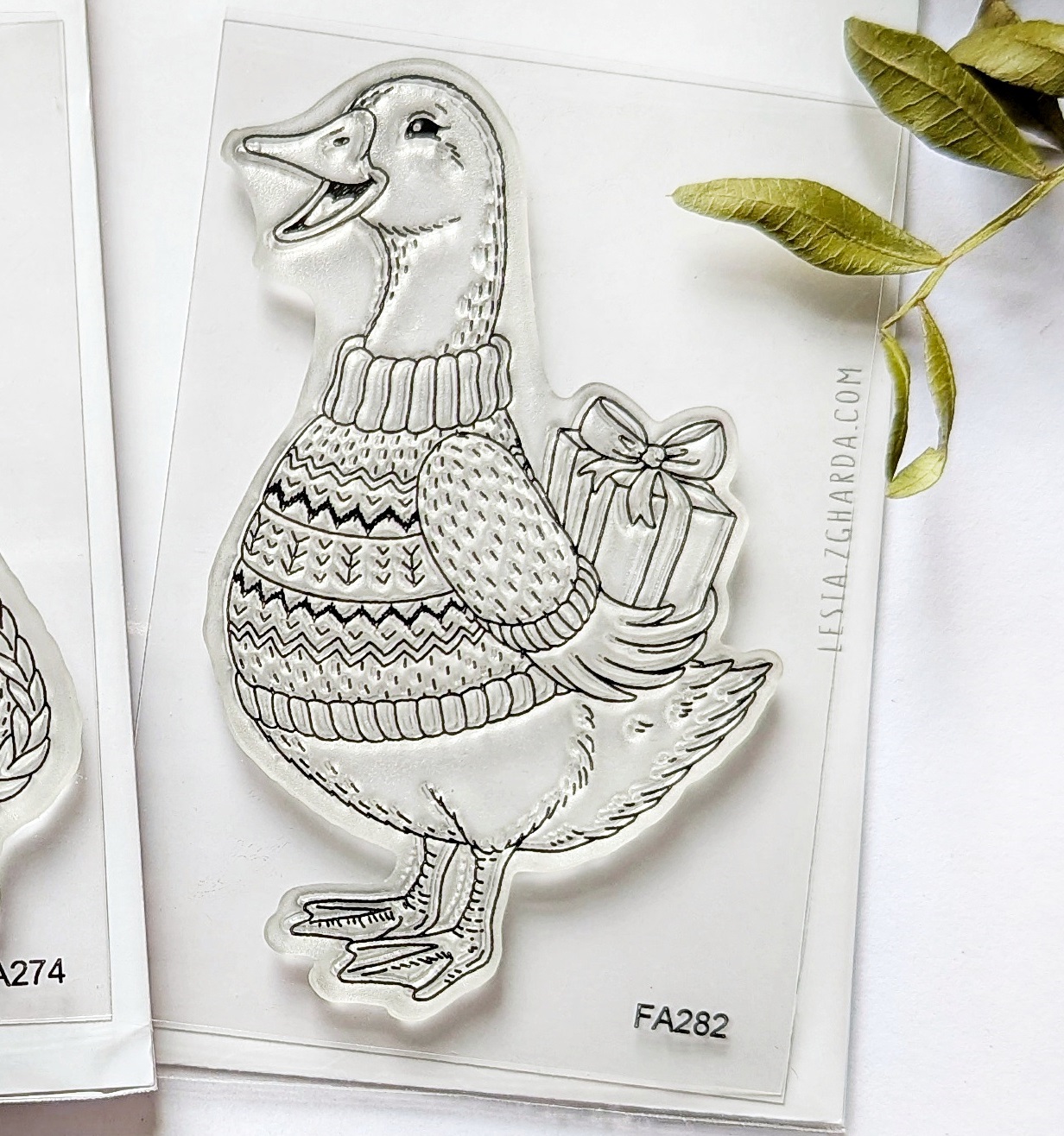 {FA282} Stamp Stamp "Christmas Goose with Gift"
