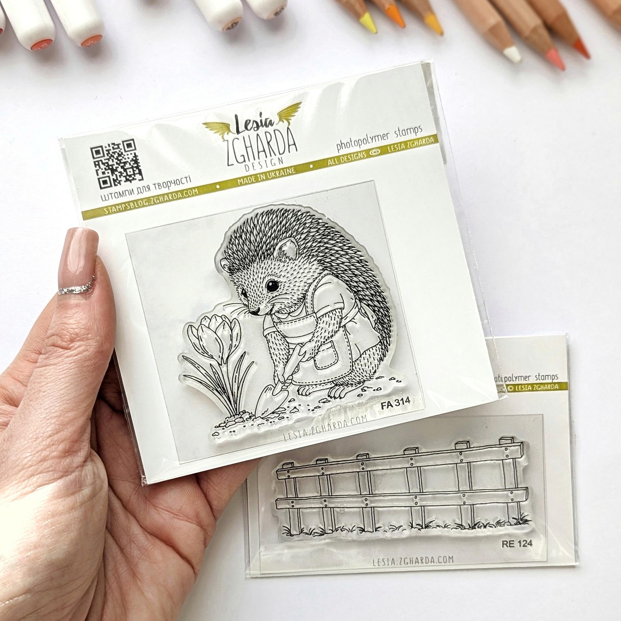 {RE124} Stamp “Wooden Fence”