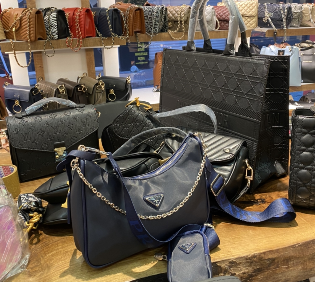 Prada Re-Edition 2005 синий цвет 51231