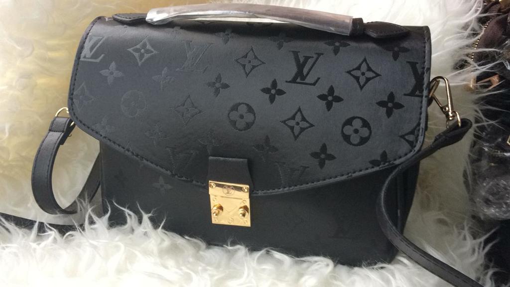Metis titanium monogram black  LV чёрный метис ЛВ 22222