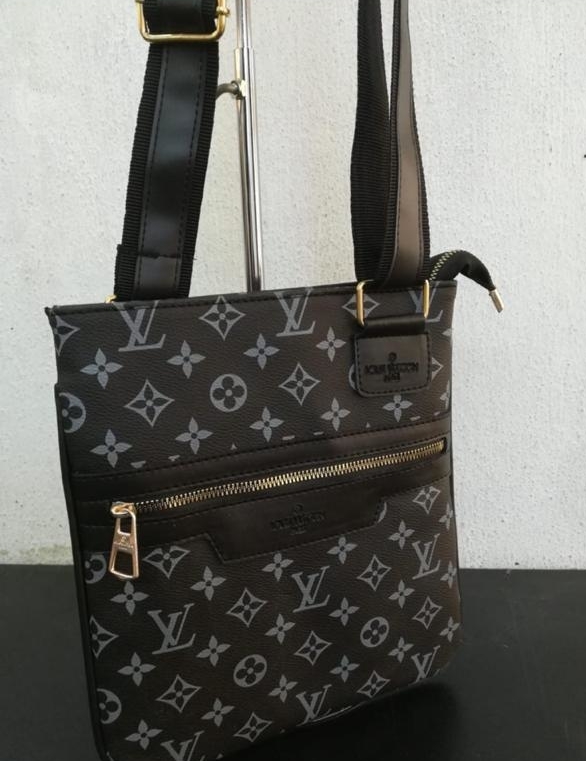 Сумка для мужчин LV серый монограмм 51197