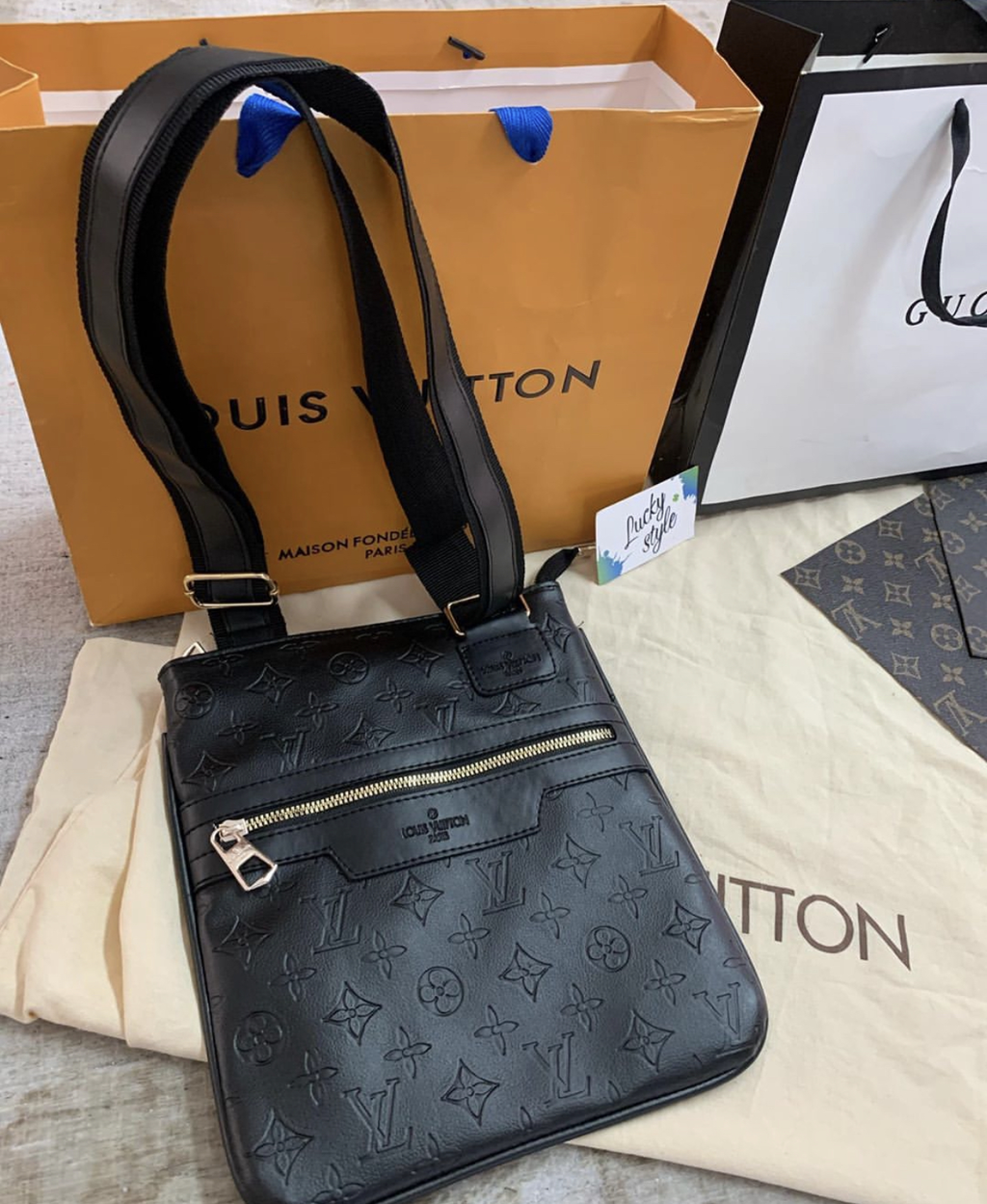 сумка через плечо для мужчин LV чёрный монограмм 51196