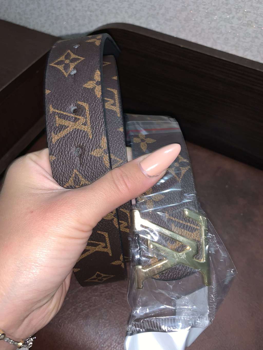 Ремень LV коричневый узор золотая пряжка 51188