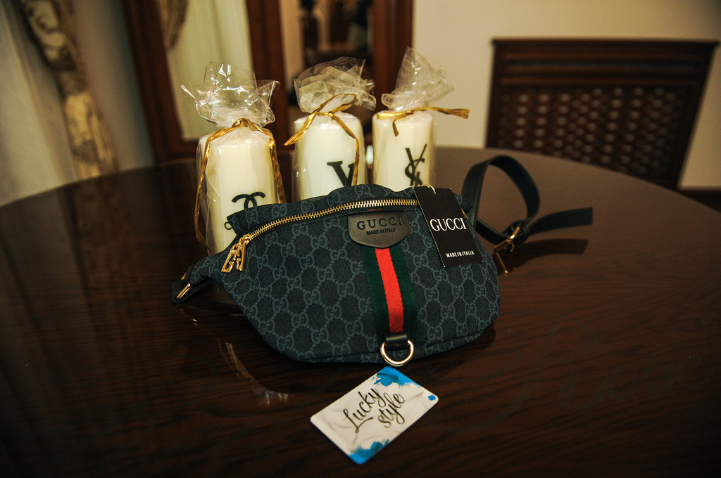 Темно серая сумка бананка мужская Гуччи