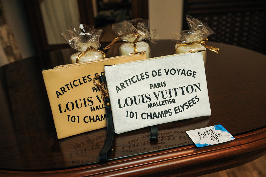 Стильные клатчи Louis Vuitton