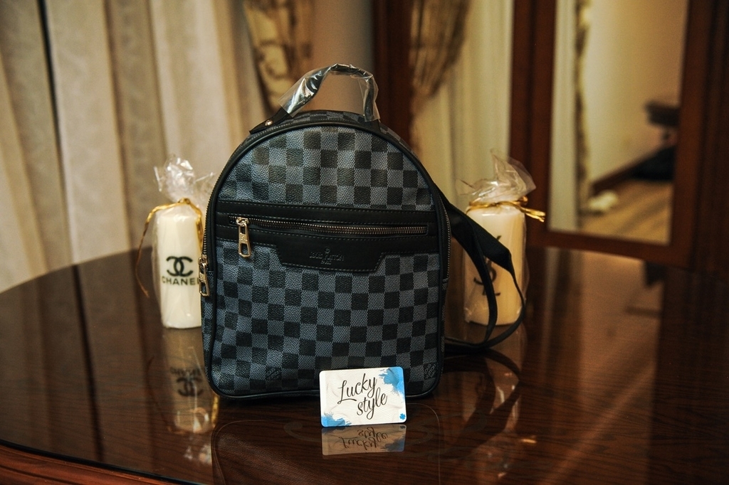 Унисекс Рюкзак Louis Vuitton Серый