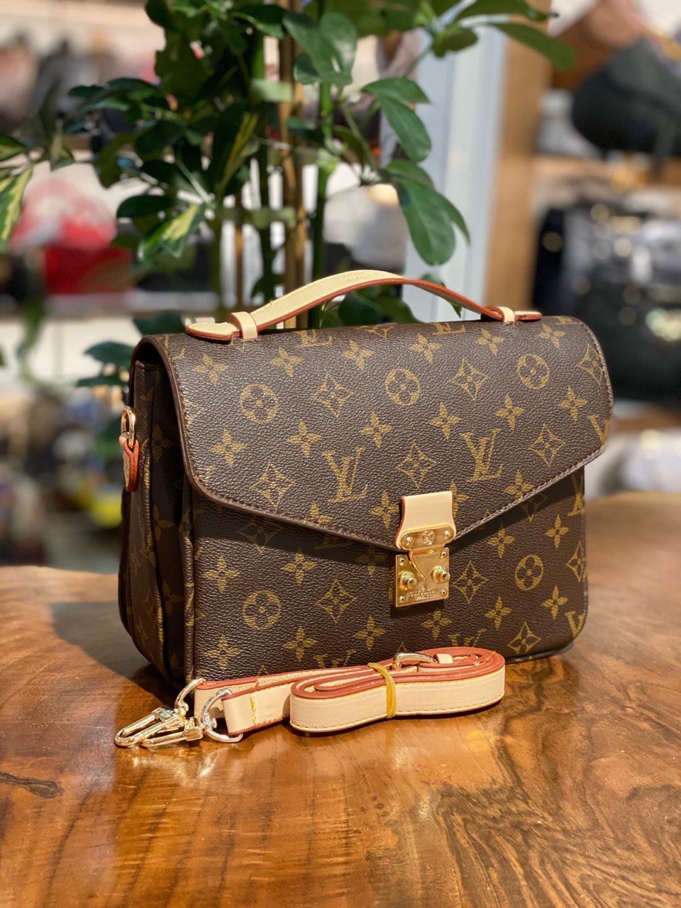 Маленькая Сумка Через Плечо Metis 0820