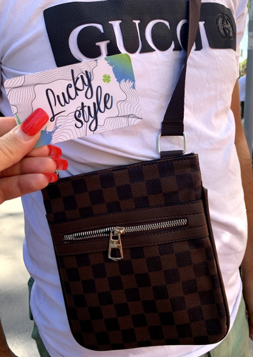 Коричневая мужская сумка через плечо шашки