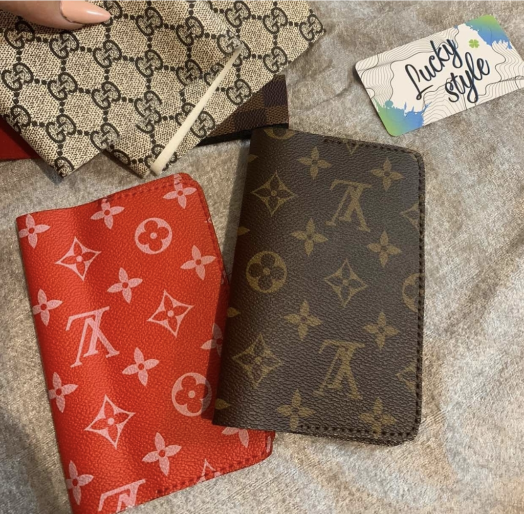 Обложка на паспорт Louis Vuitton Monogram 9874