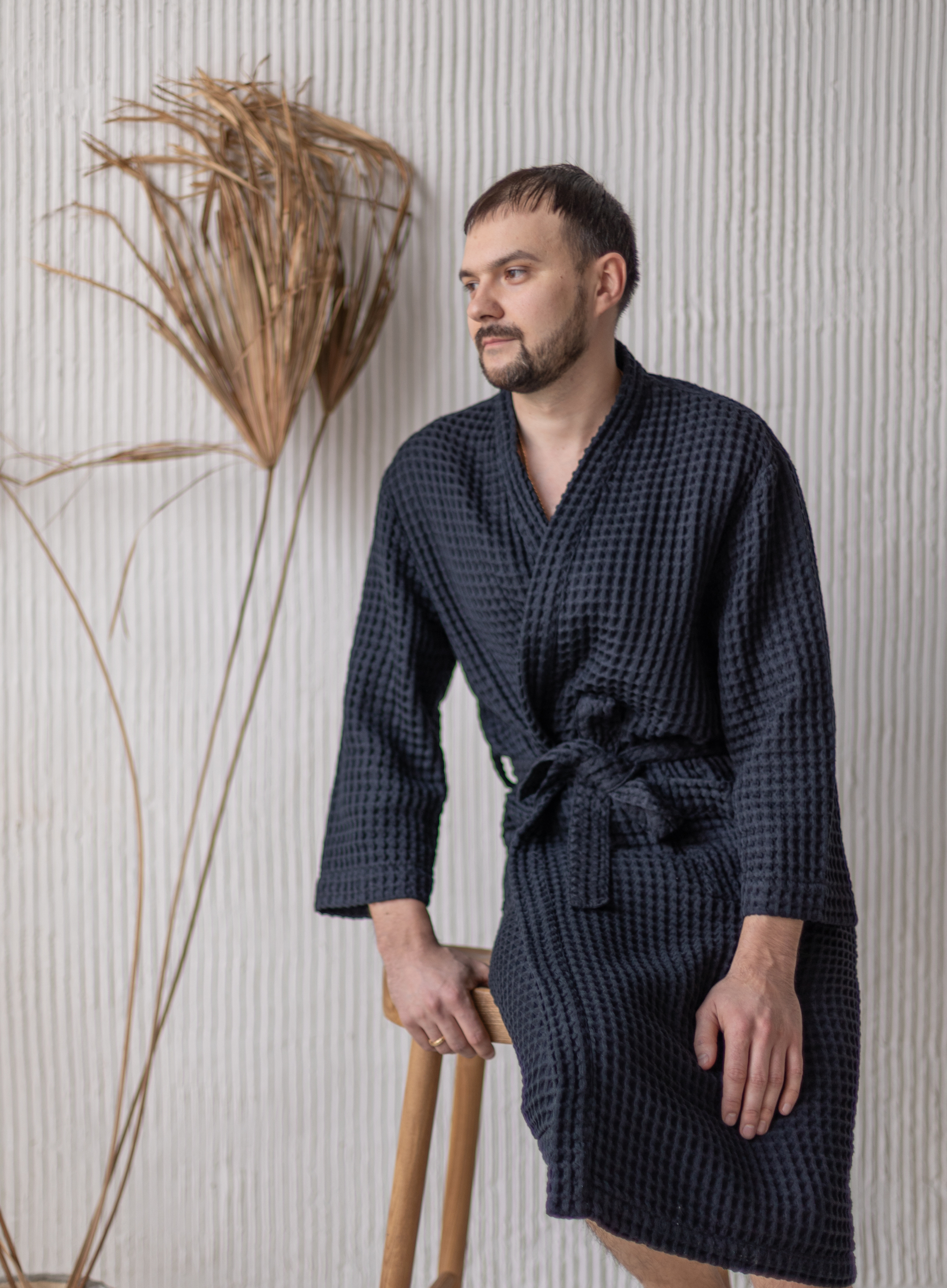 Все товары > Вафельный мужской халат-кимоно из 100% хлопка цвет чёрный  купить в интернет-магазине