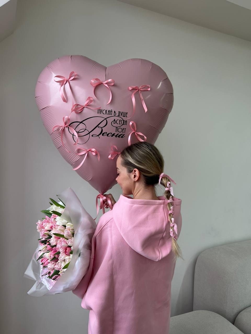 Шары 8 марта Сердце с бантикми