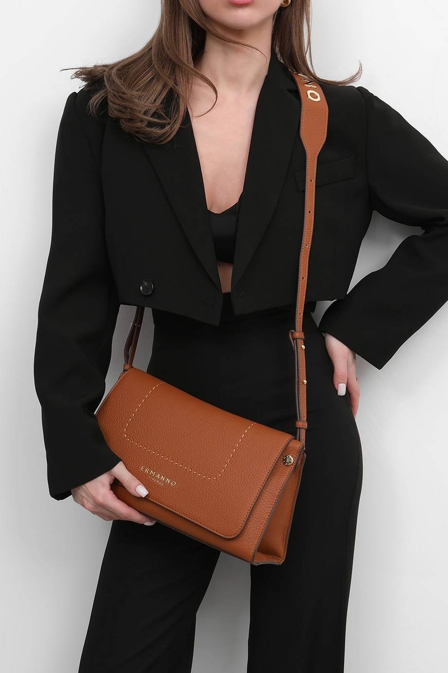 Женские сумки бренда Ermanno Scervino купить в интернет-магазине BE NICE