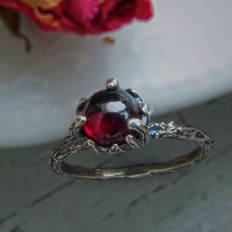 Dew - rhodolite