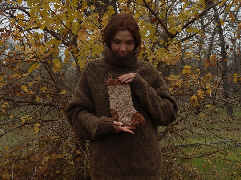 ЧОБІТОК РІЗДВЯНИЙ СІРО-БЕЖЕВИЙ