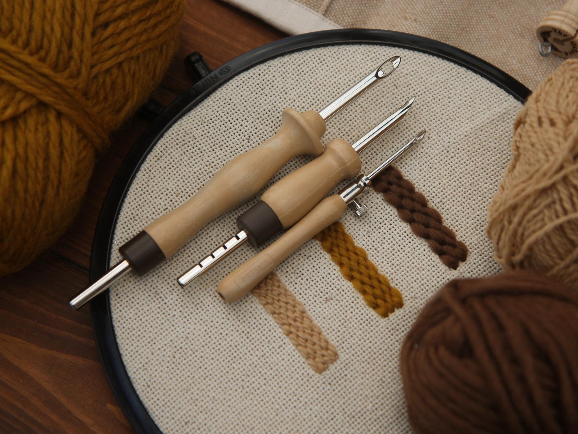 УНІВЕРСАЛЬНА ТКАНИНА ДЛЯ КИЛИМКОВОЇ ВИШИВКИ