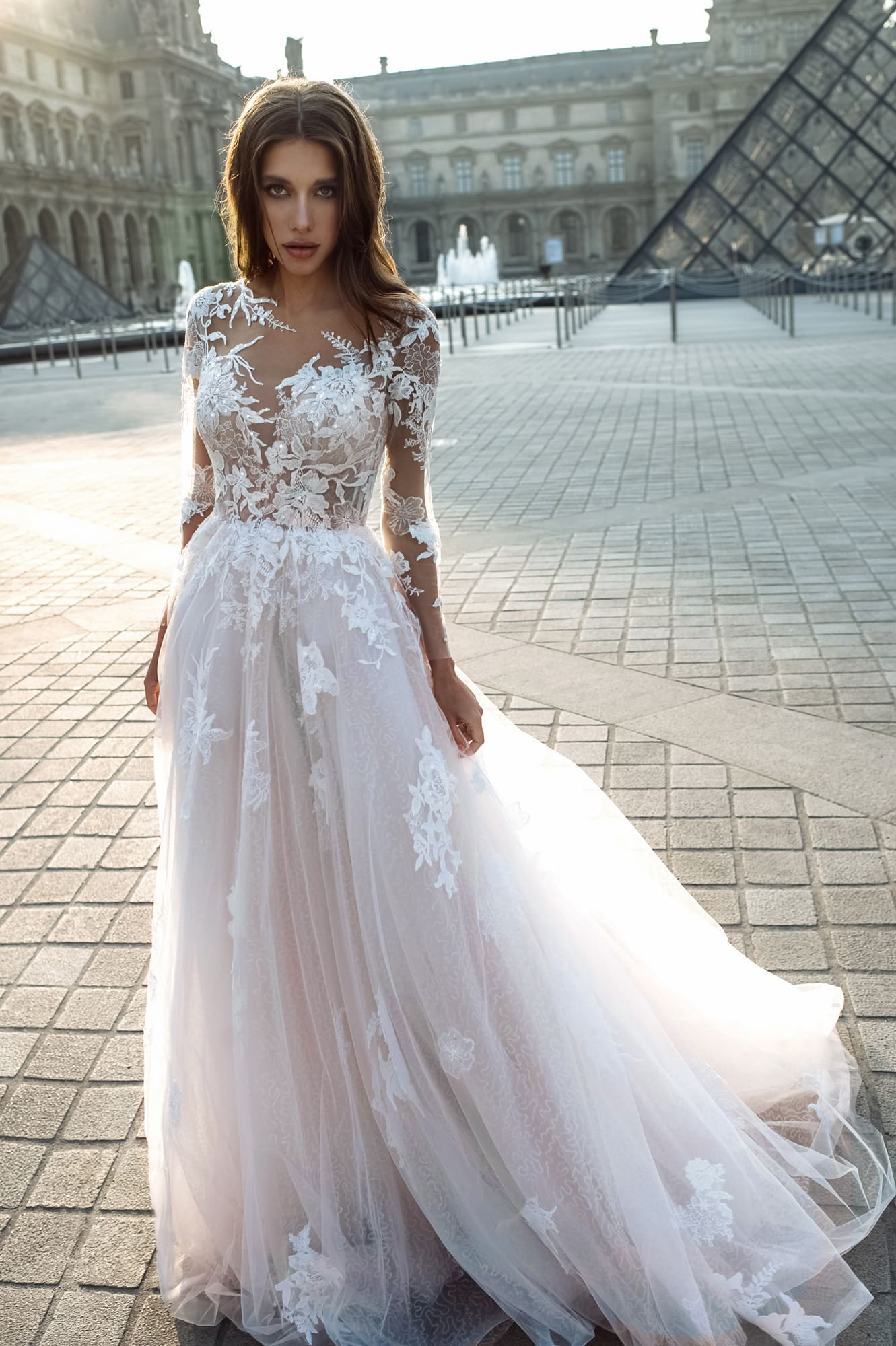 Кружевное свадебное платье купить недорого - Etna Bride Москва