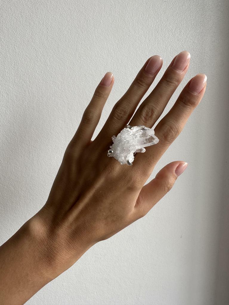 Украшения с горным хрусталем