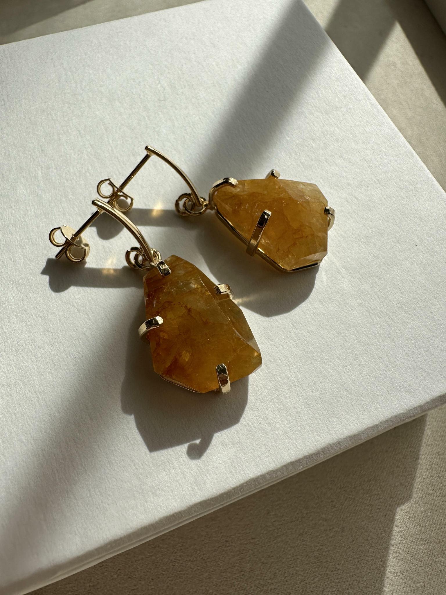 Серьги с шлифованным золотым кварцем Golden Healer
