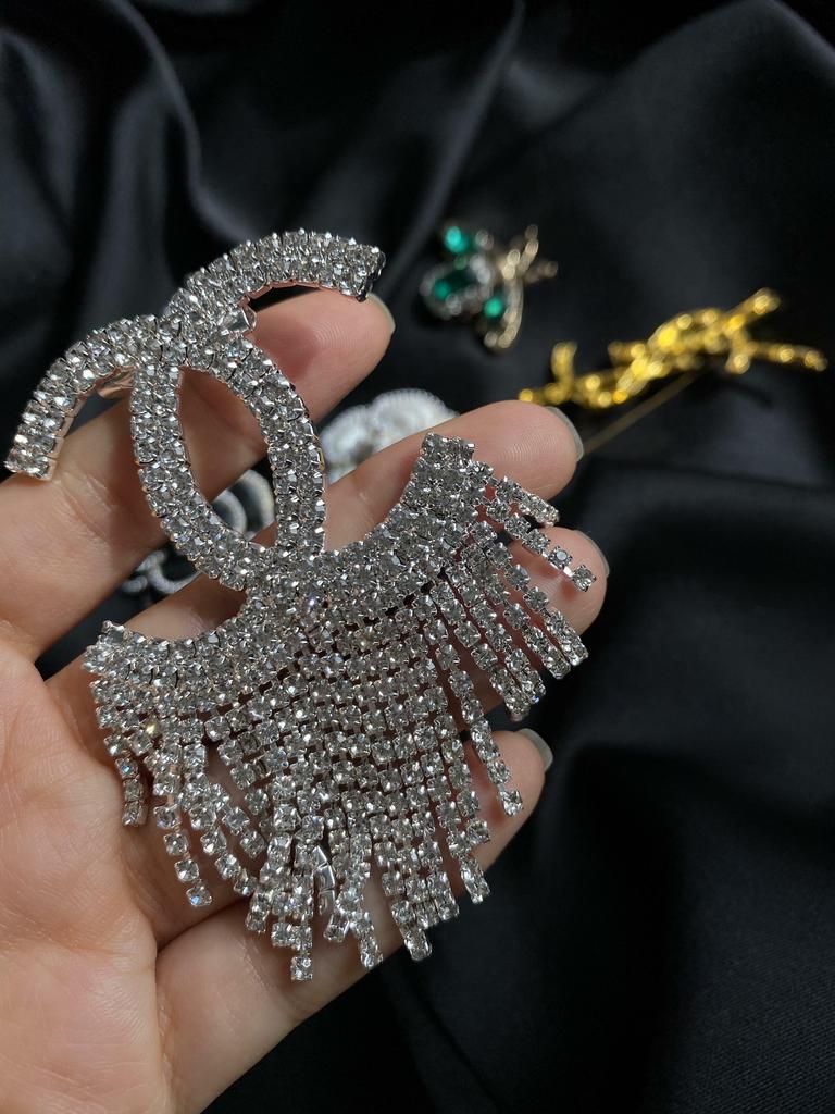 Брошь 85x50 мм, металл/стекло