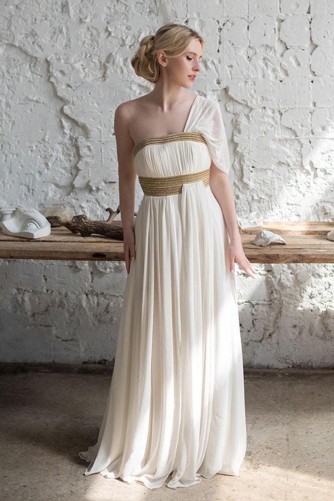 Выбираем модное свадебное платье в греческом стиле