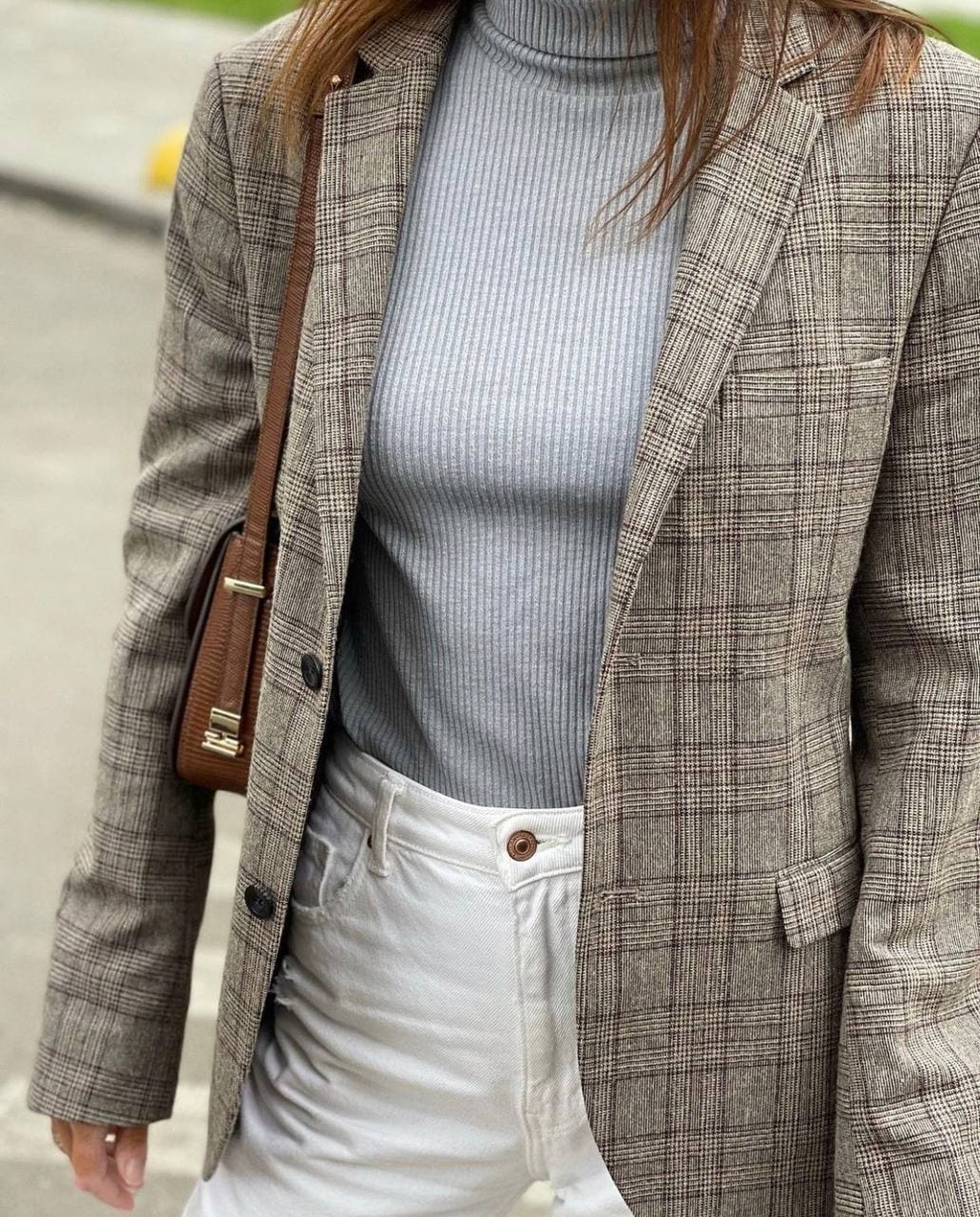 Сірий базовий гольф у рубчик