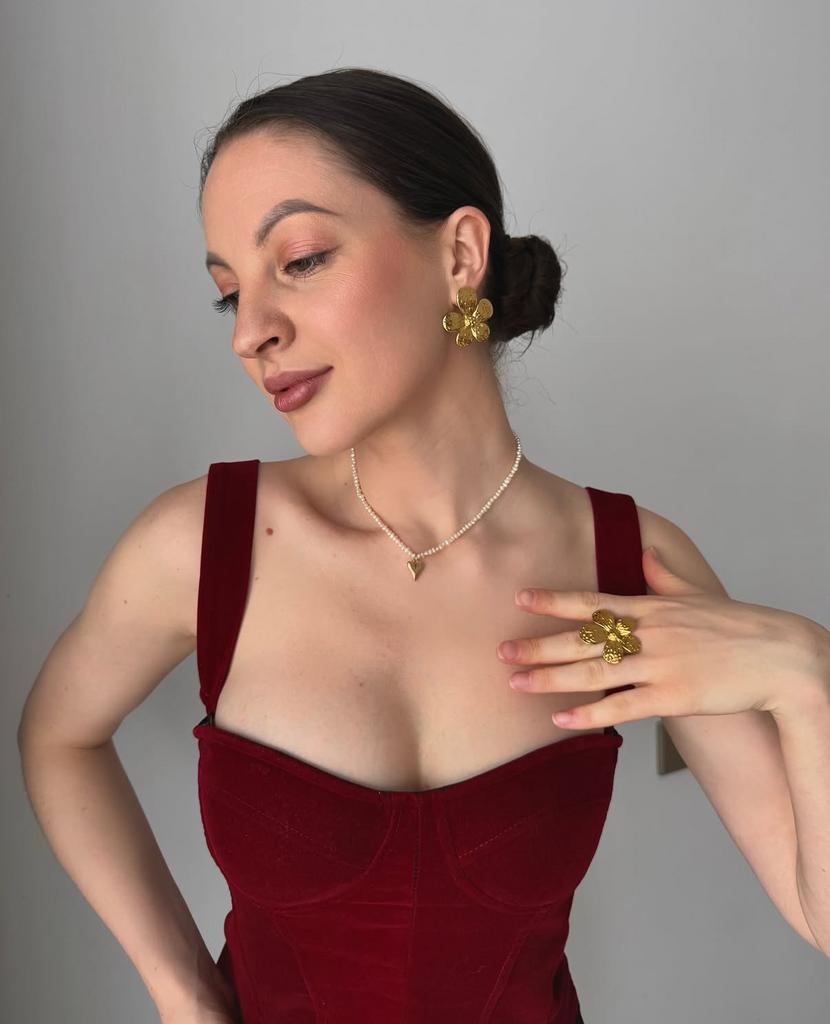 Каблучка квітка