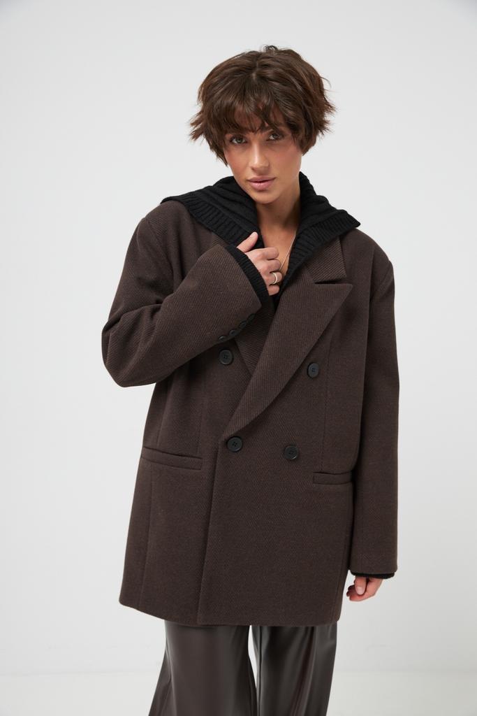 Пальто-піджак шоколадного кольору