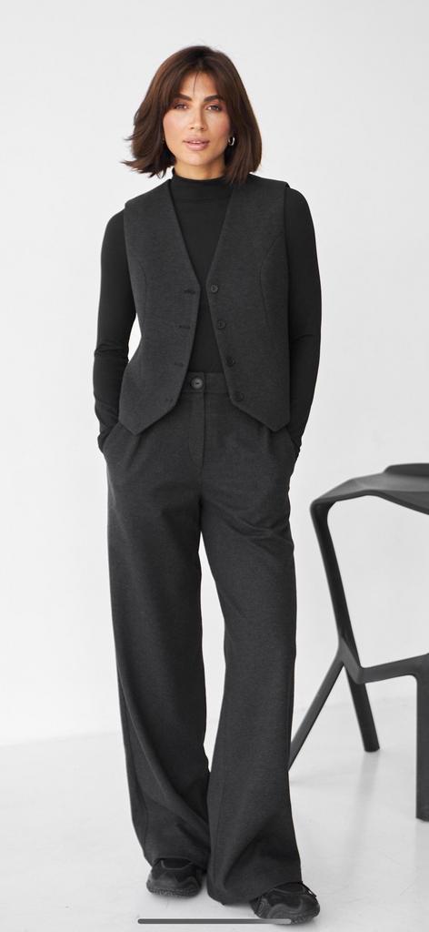 Жилет графітовий з додаванням кашеміру