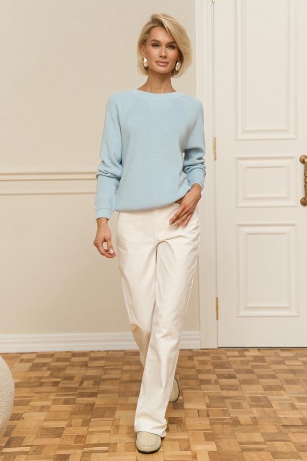 Базовий джемпер блакитного кольору