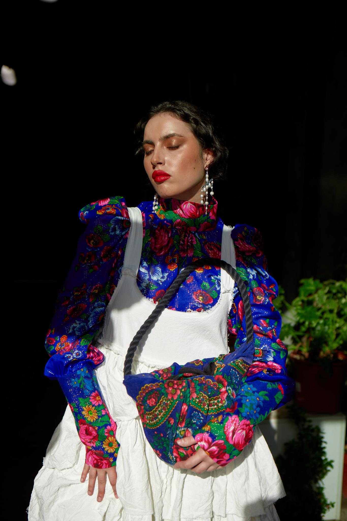 блуза платки. блузки из павлопосадских платков. блуза платки. блузка из шелкового платка. блузка из павлопосадского платка.