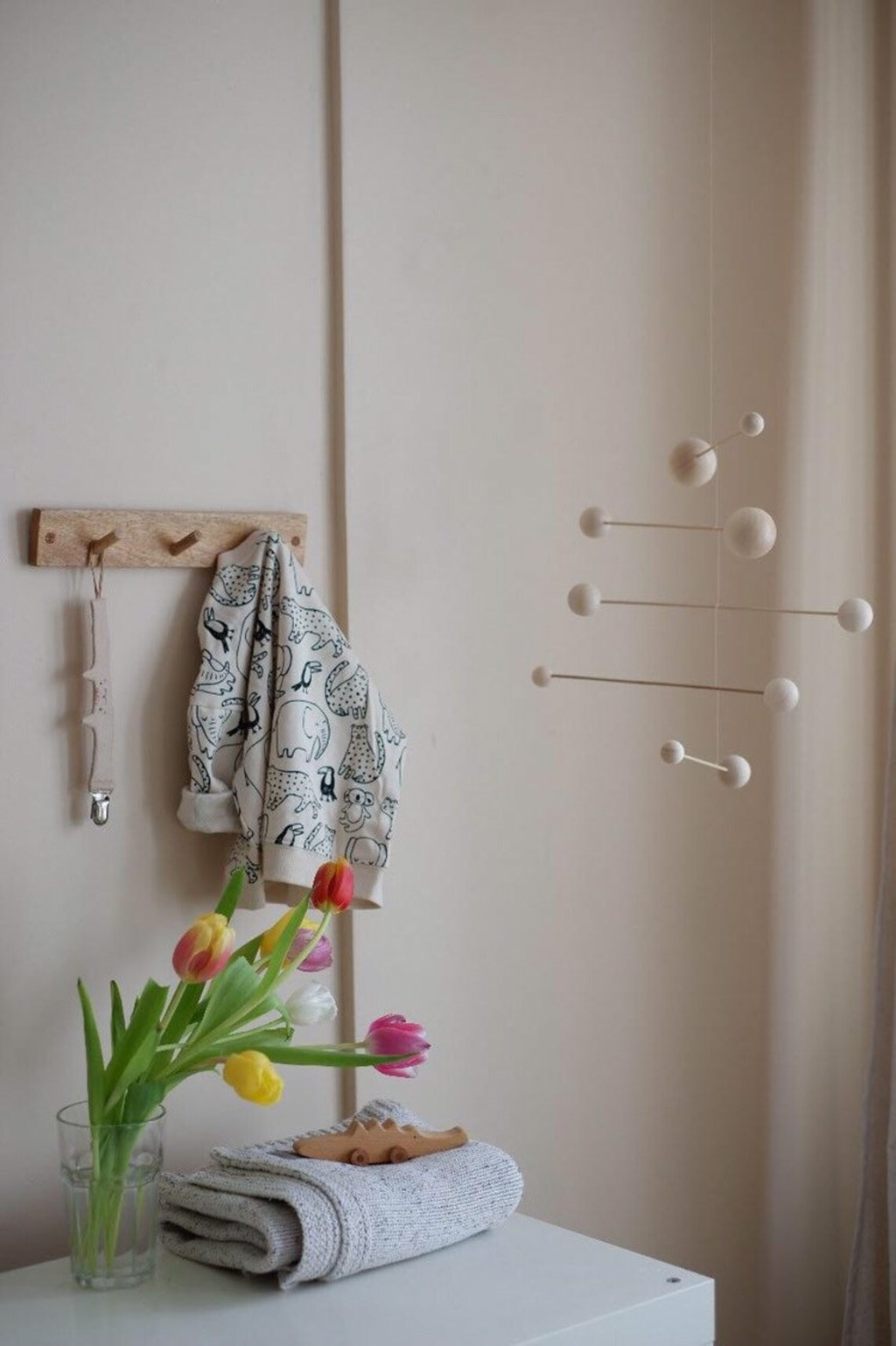 All mobiles > Monika Wood hanging kinetic mobile Buy from e-shop