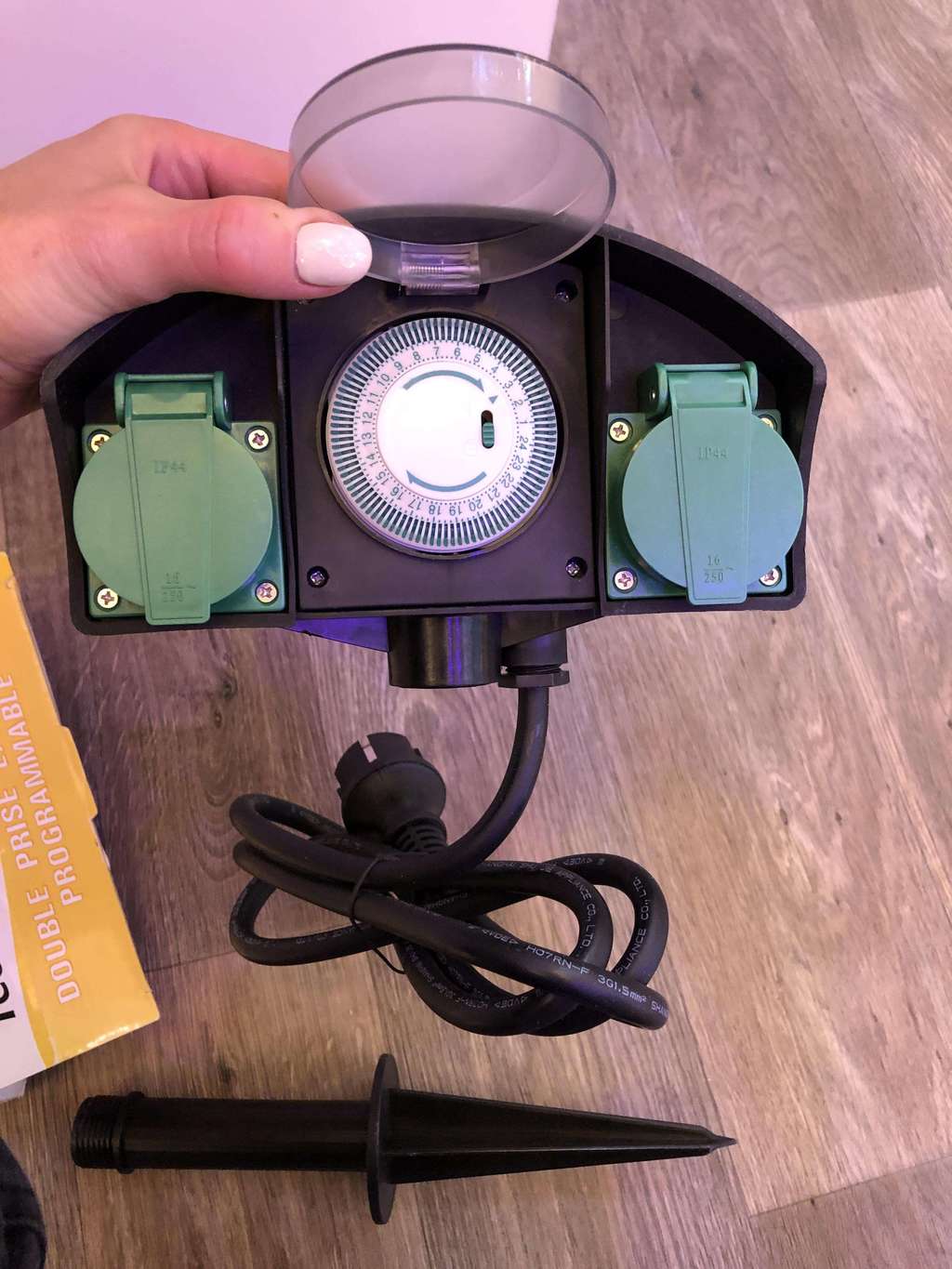 Садовий порт з таймером