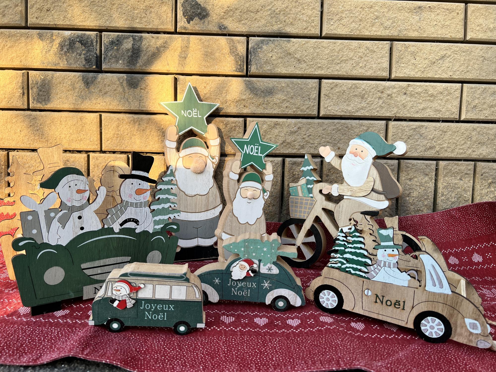 Різдвяний декор у М'ятному