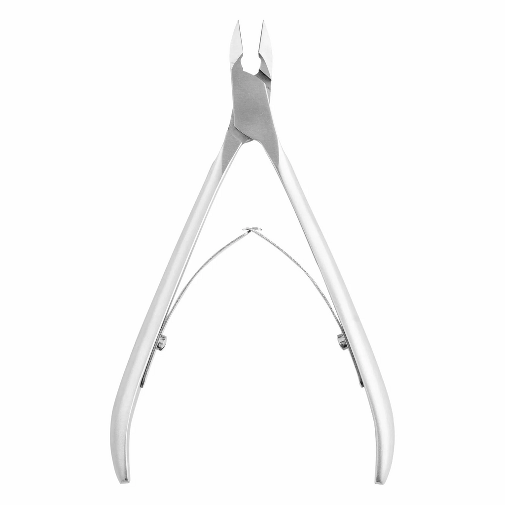 Купите кусачки Nippon Nippers N-10-8 для кутикулы.