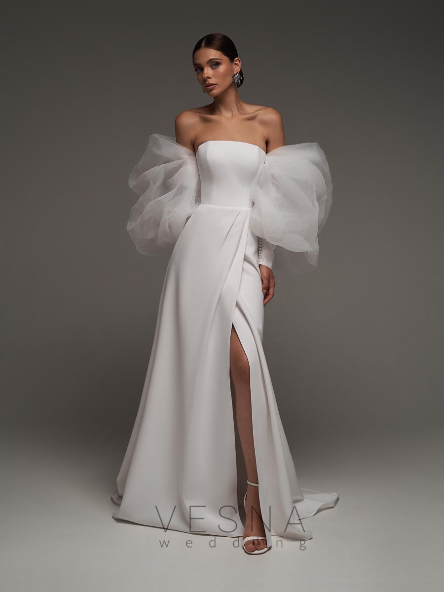 Wedding dress Rumi with sleeves