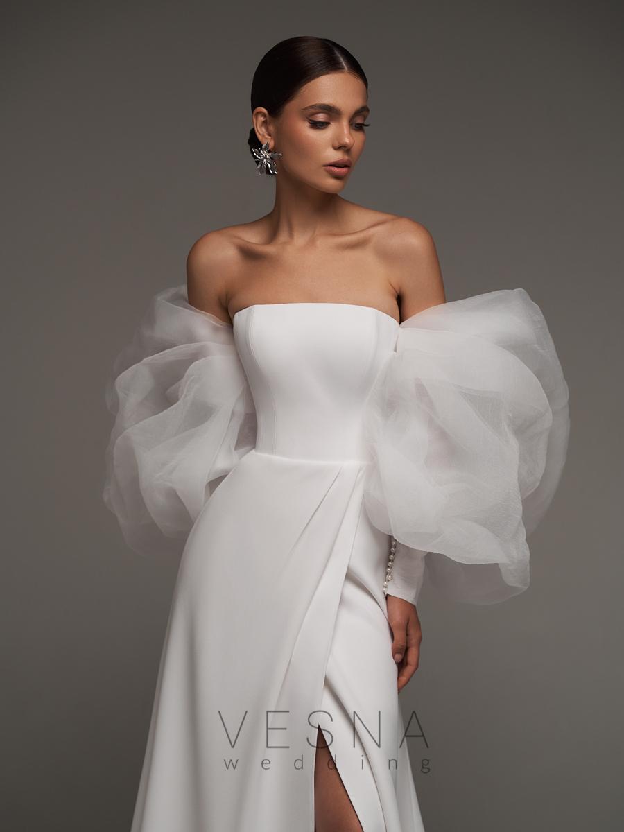 Wedding dress Rumi with sleeves