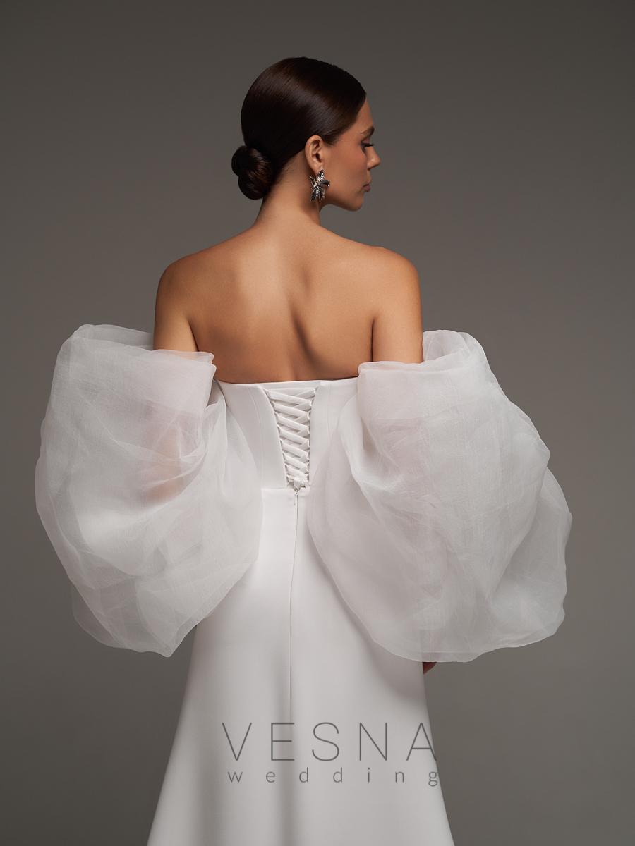 Wedding dress Rumi with sleeves