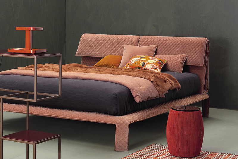 Miegamojo lova ,,Pochette''