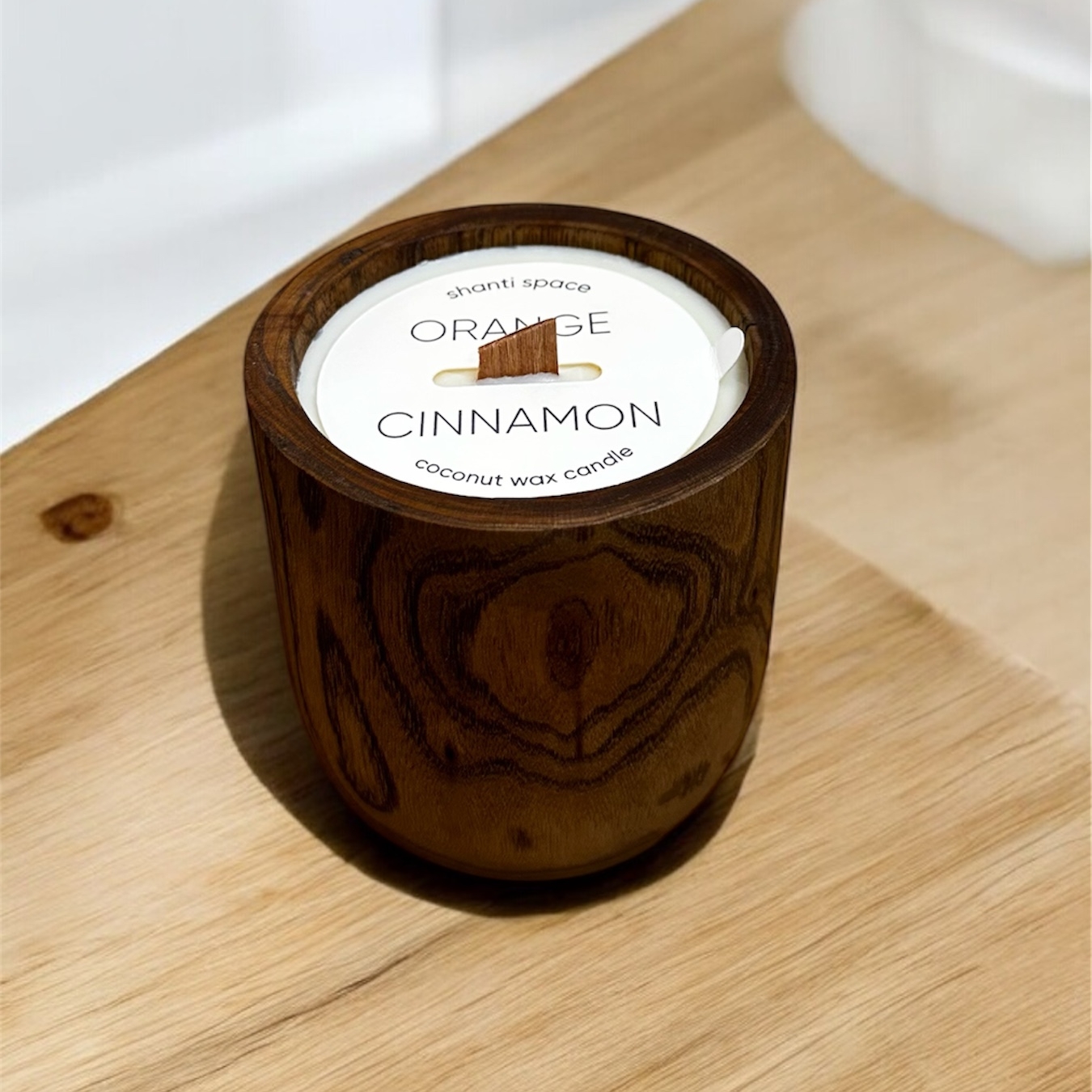 ORANGE CINNAMON wooden candle