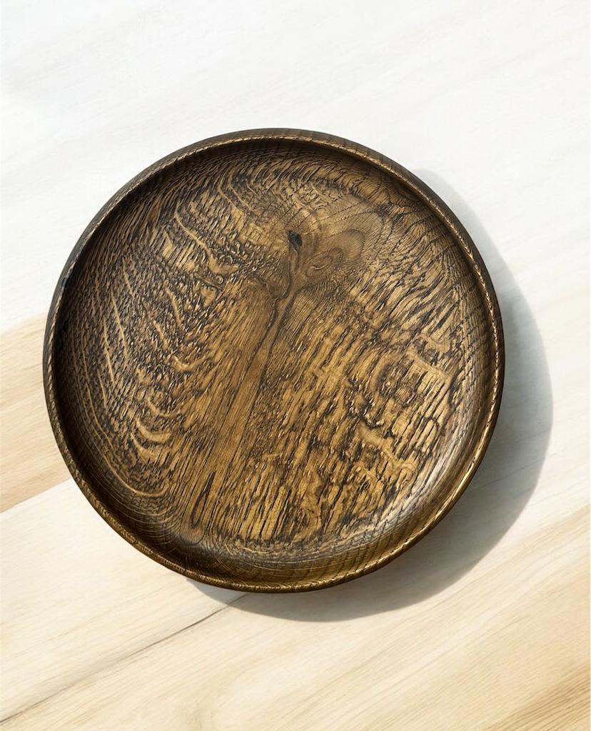 Деревянная тарелка из вяза