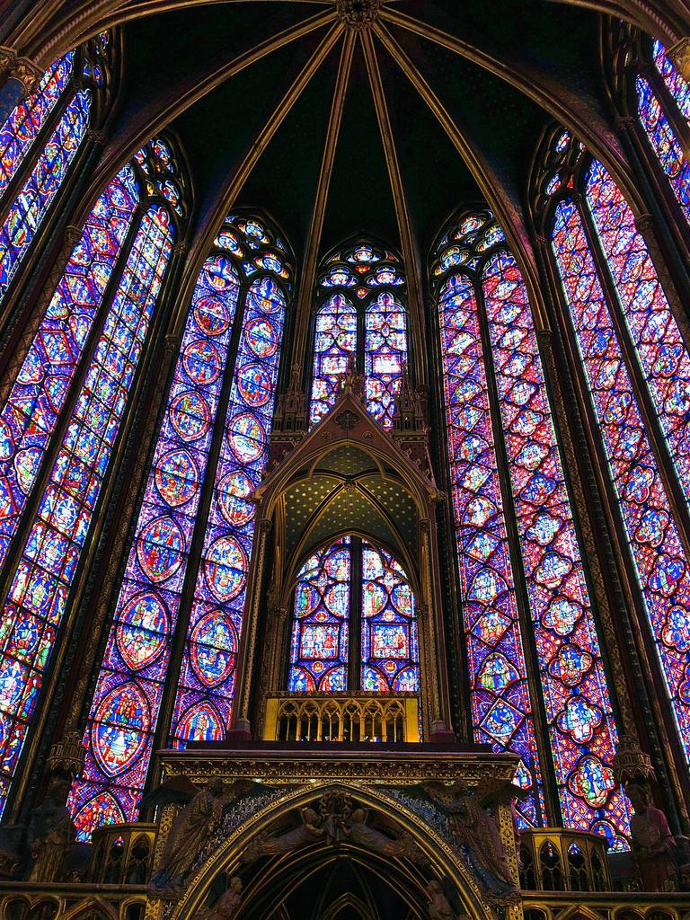 СЕН ШАПЕЛЬ И КОНСЬЕРЖЕРИ