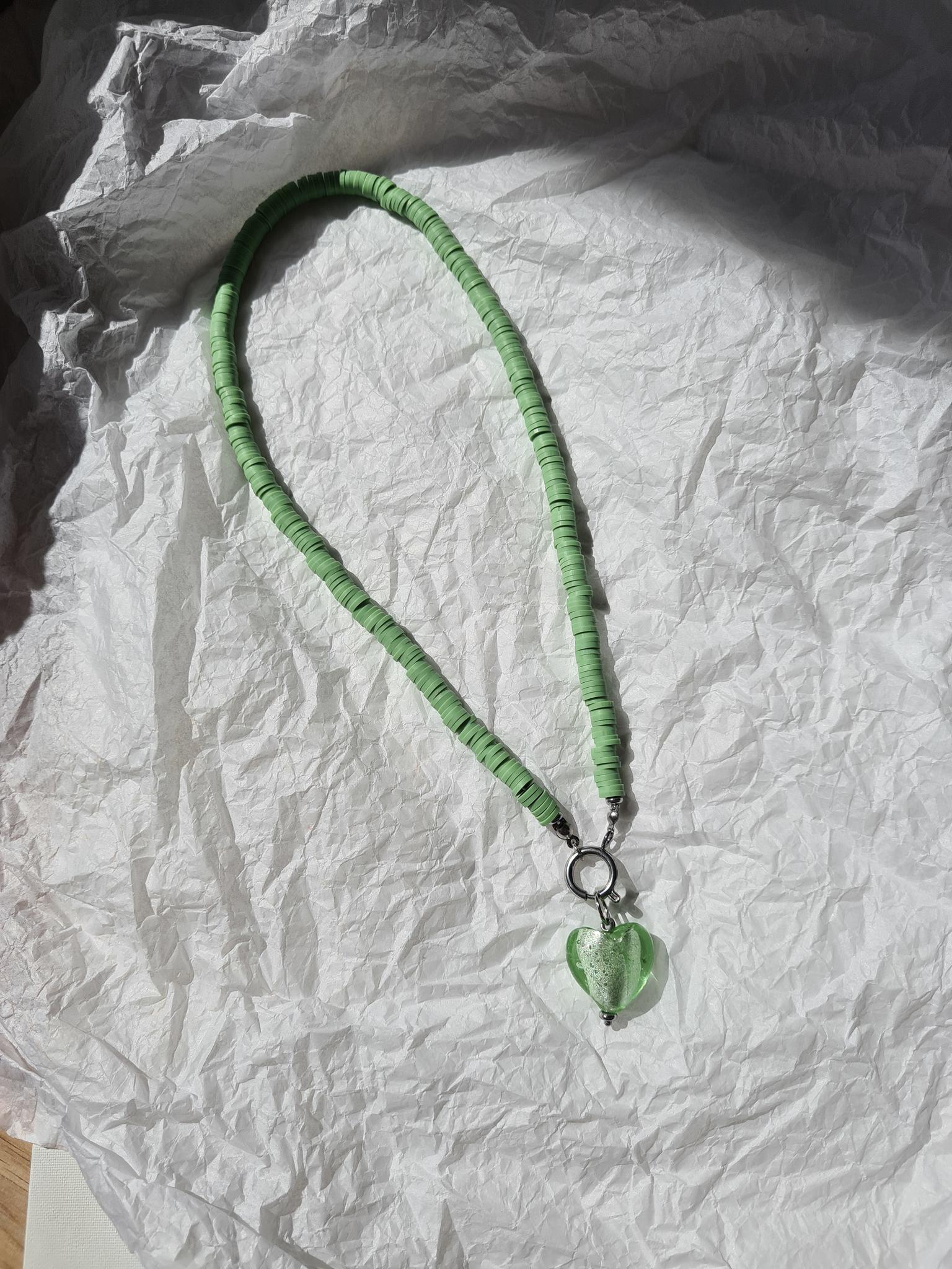 Колье Rubber green