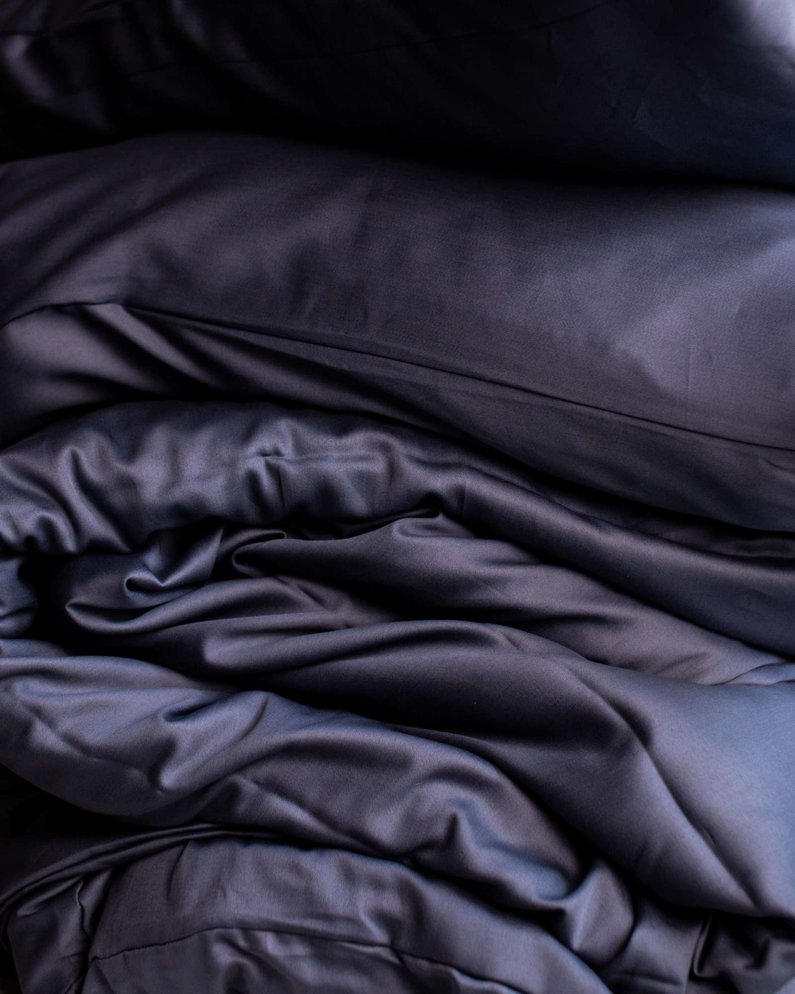 Graphite Cotton Bedding Set