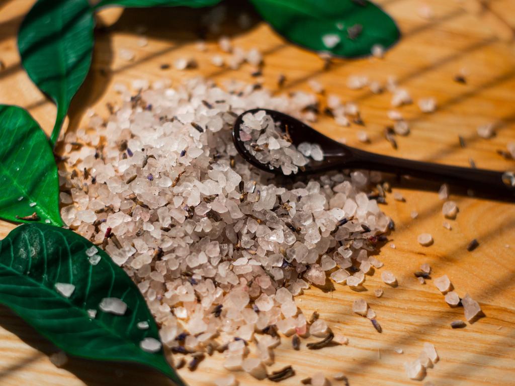 Comforting Bedtime Bath Salt with Lavender & Tonka Beans