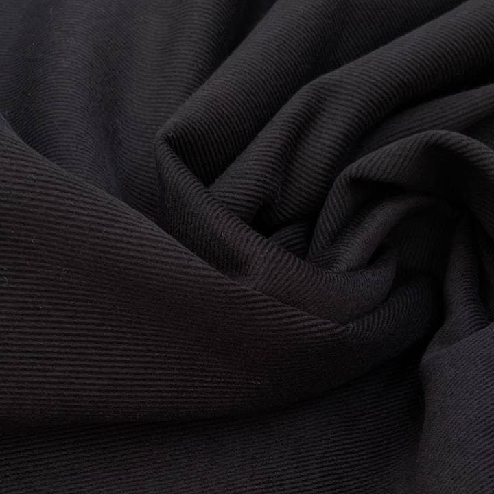 1,6м; 1,35м Костюмный хлопок угольно-черный, плетение диагональ