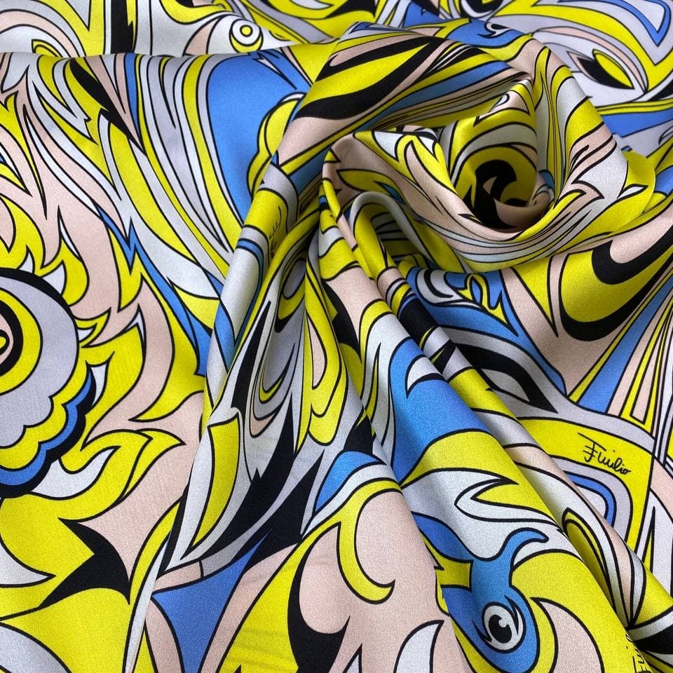 Шелк атласный с эластаном оригинал Pucci с геометрическим рисунком multicolor
