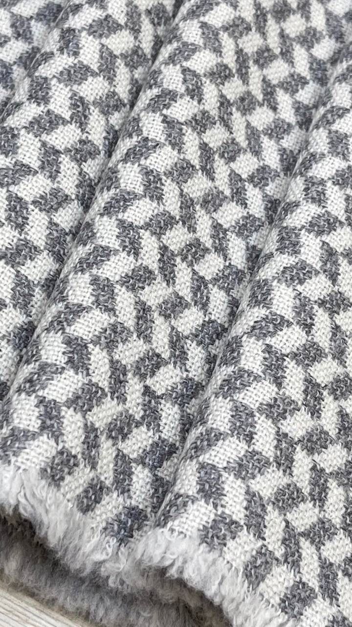 Костюмно-плательная шерсть с кашемиром M@x M@ra