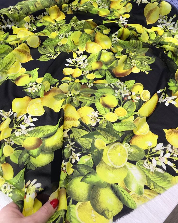 Шифон-жоржет шелковый DG фон черный, принт лимоны